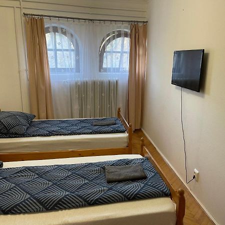 Szimpla Apartman Apartment Miskolc Exterior photo