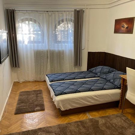 Szimpla Apartman Apartment Miskolc Exterior photo