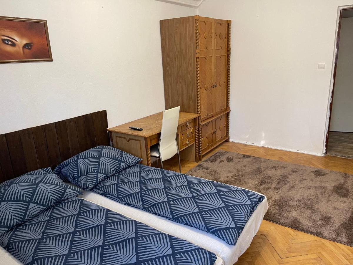 Szimpla Apartman Apartment Miskolc Exterior photo